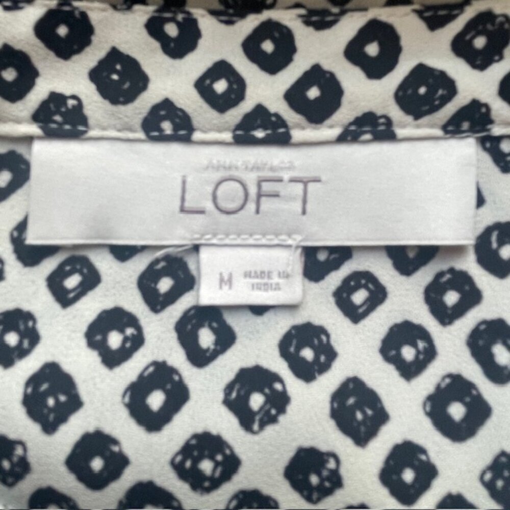 LOFT Black Sleeveless Geometric Print Side-Tie Blouse - Size Medium - Picture 4 of 5